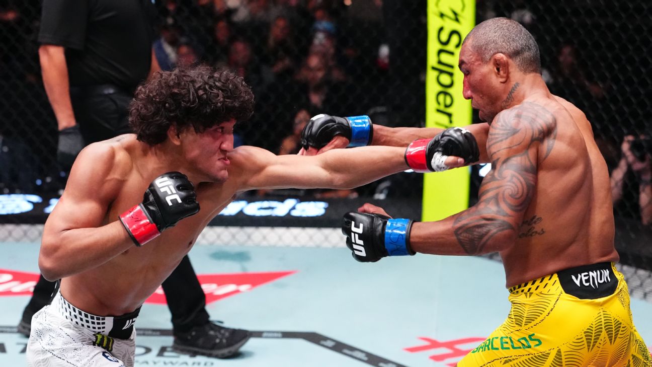 Rosas Jr. Wins His Sixth Straight, but His Thoughts Were With Barcelos