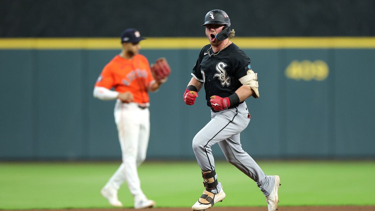 Two Years After 121 Losses, the White Sox Win a Playoff Series in Houston Again
