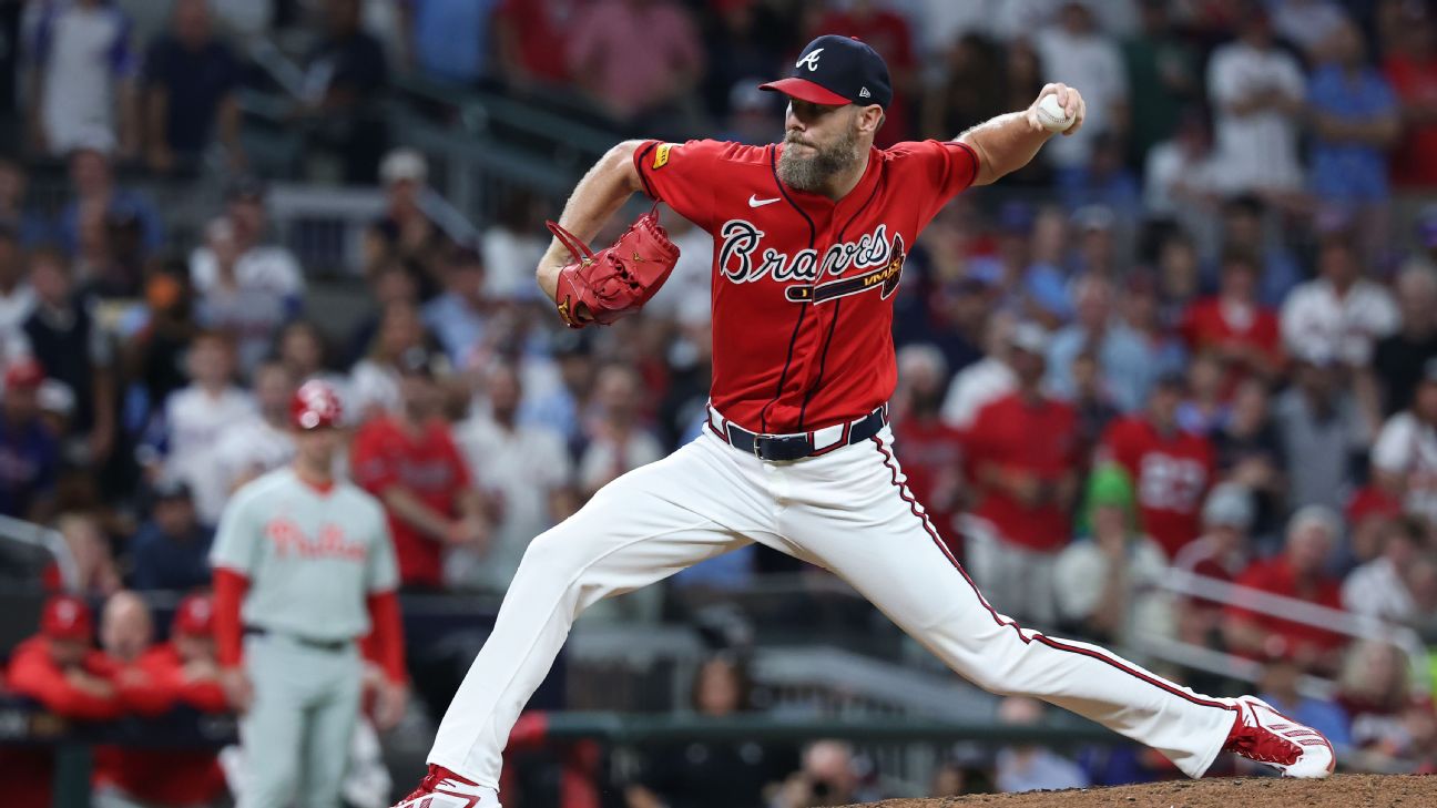'I Feel Amazing': Chris Sale Walks Into Walt Weiss' Office, Then Finishes Off the Phillies